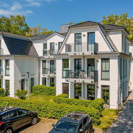 Strandhaus 03 *